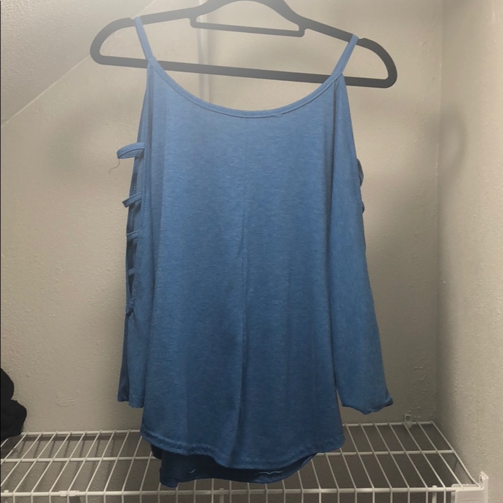 mid forearm length shirt w/ cuts down the sleeves
